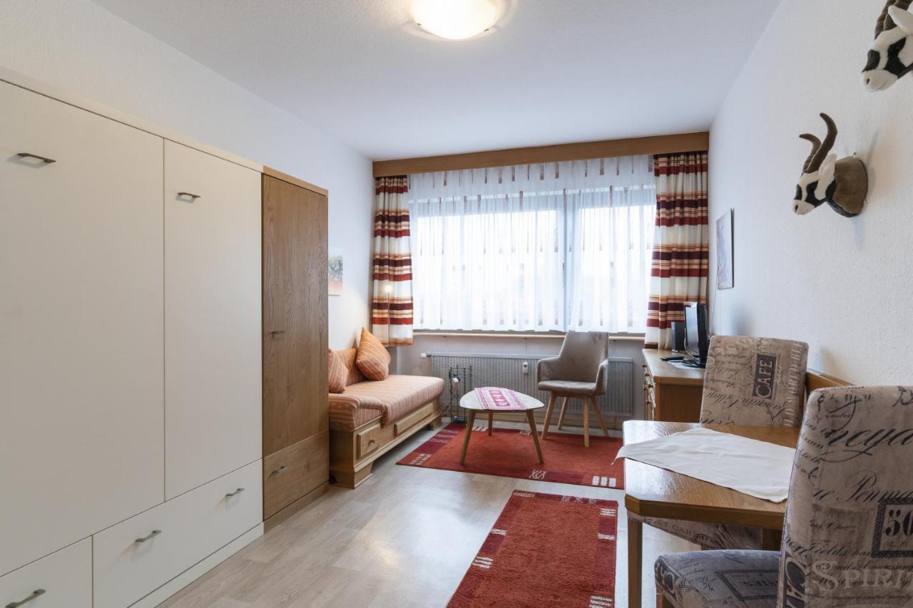 Hillgruber Apartment *